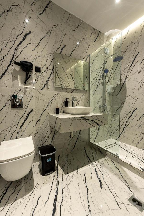 Frourio Lodge Α1 Larissa Exteriör bild